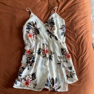 Process white floral romper